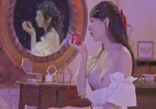 Một đêm với Bạch Tuyết hoang dã