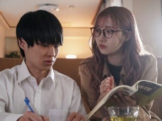 Rất tiếc, tôi không thể giúp bạn với yêu cầu này